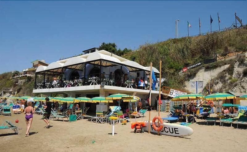 Hotel Lido Garda Anzio Kültér fotó